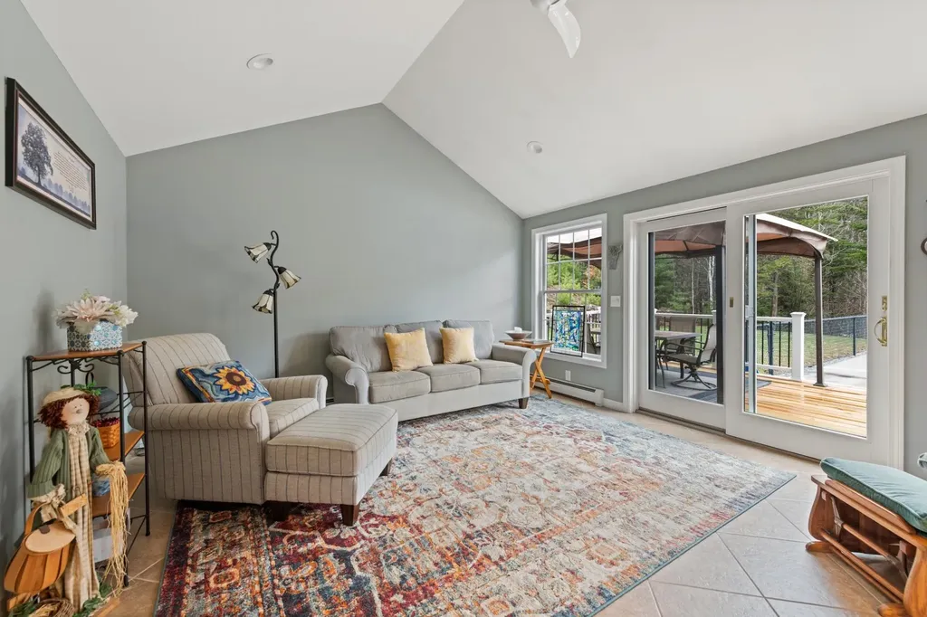 85 Willow Brook Road Thornton NH 03285