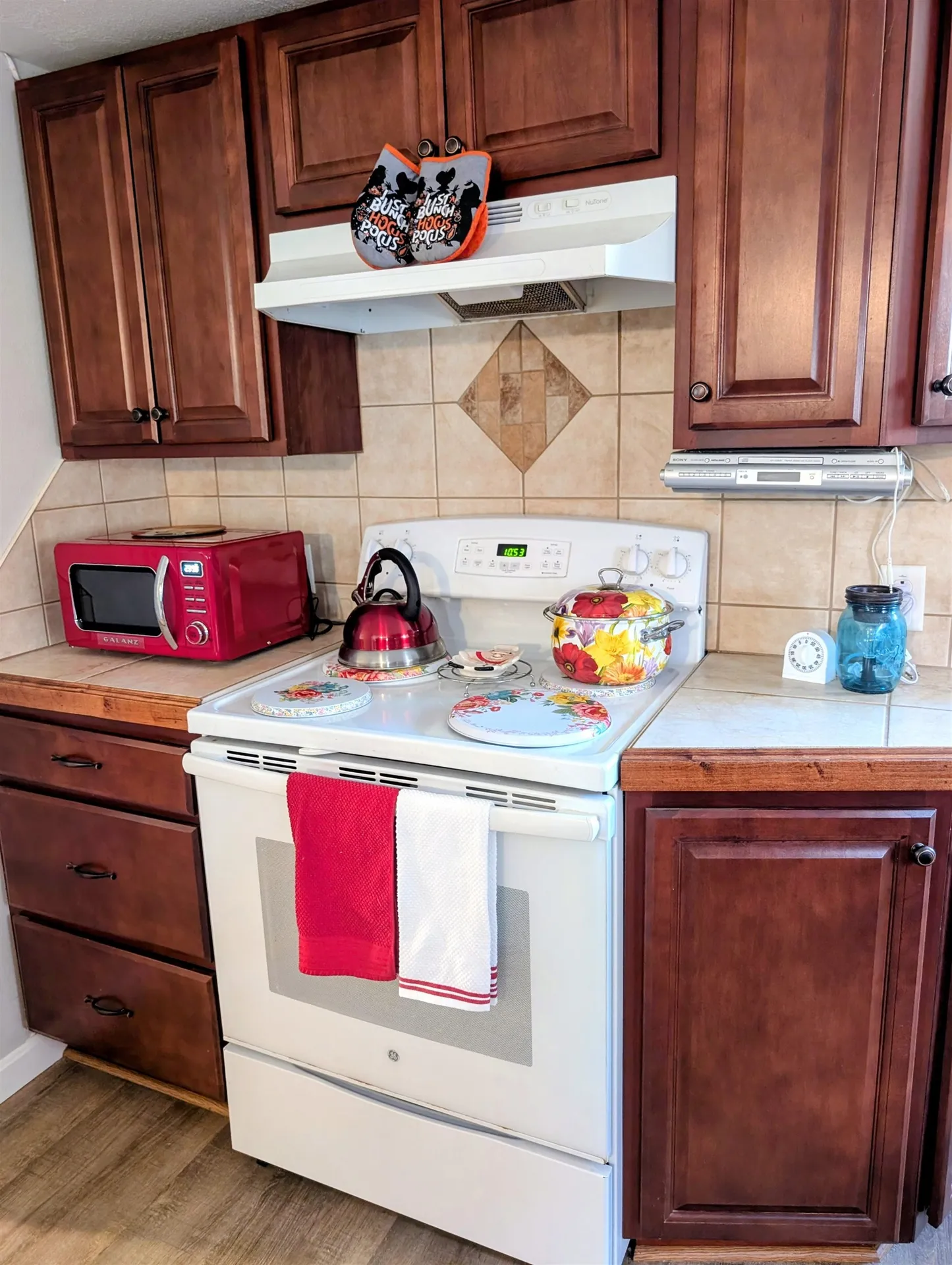 14 Contoocook Avenue Jaffrey NH 03452