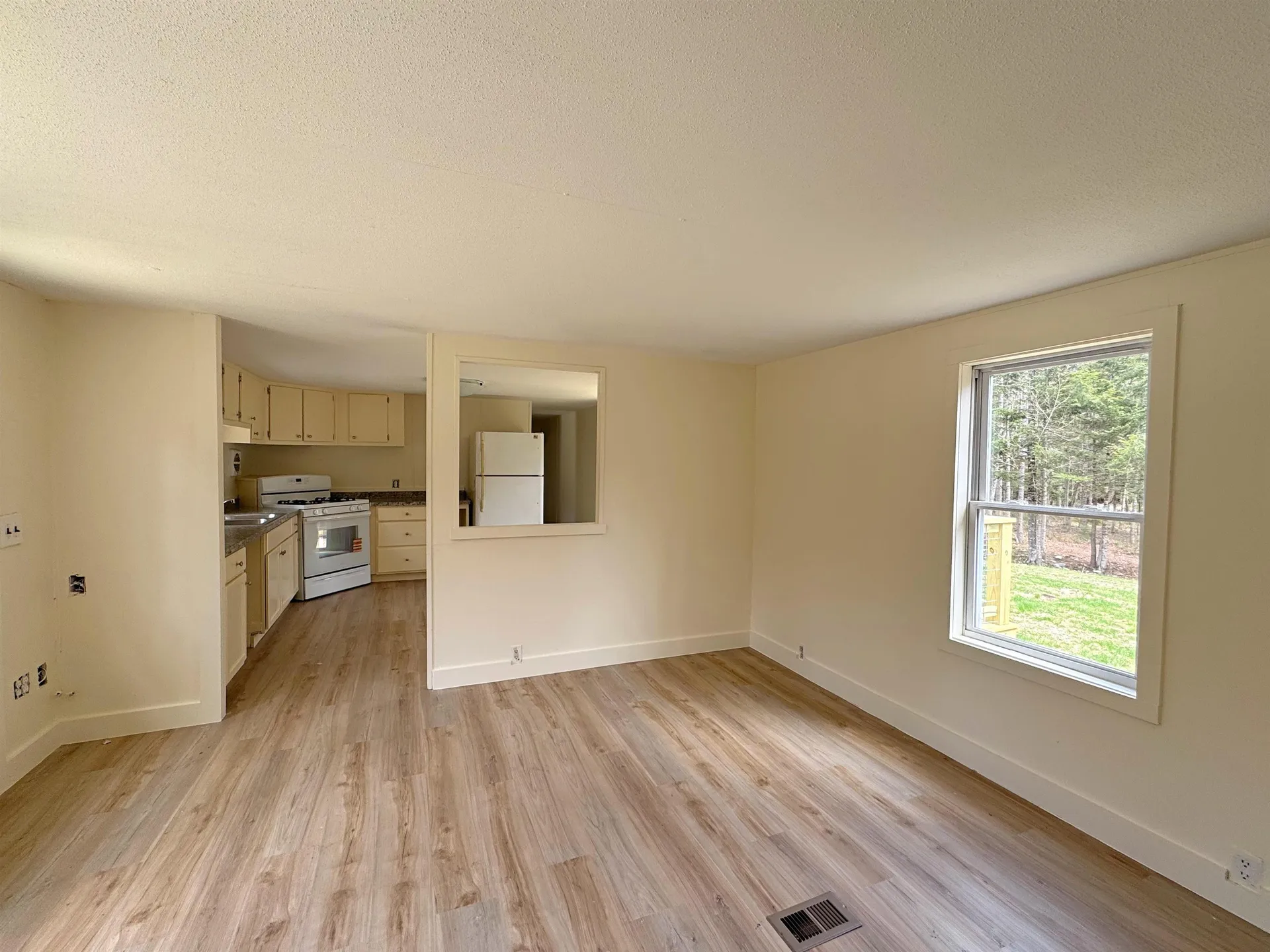 137 Keyes Hollow Road Lempster NH 03605