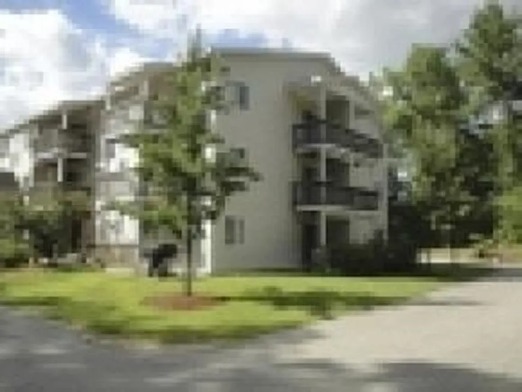99 Mammoth Road Hooksett NH 03106