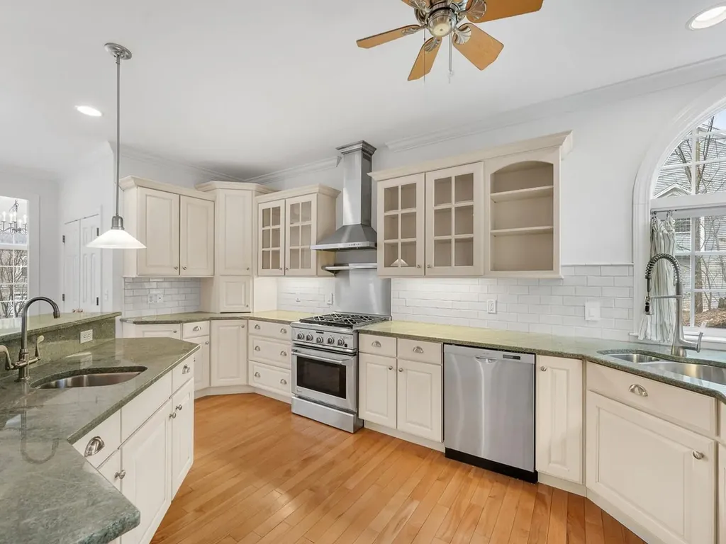 206 Hawley Road Shelburne VT 05482