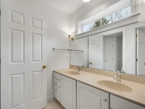 206 Hawley Road Shelburne VT 05482