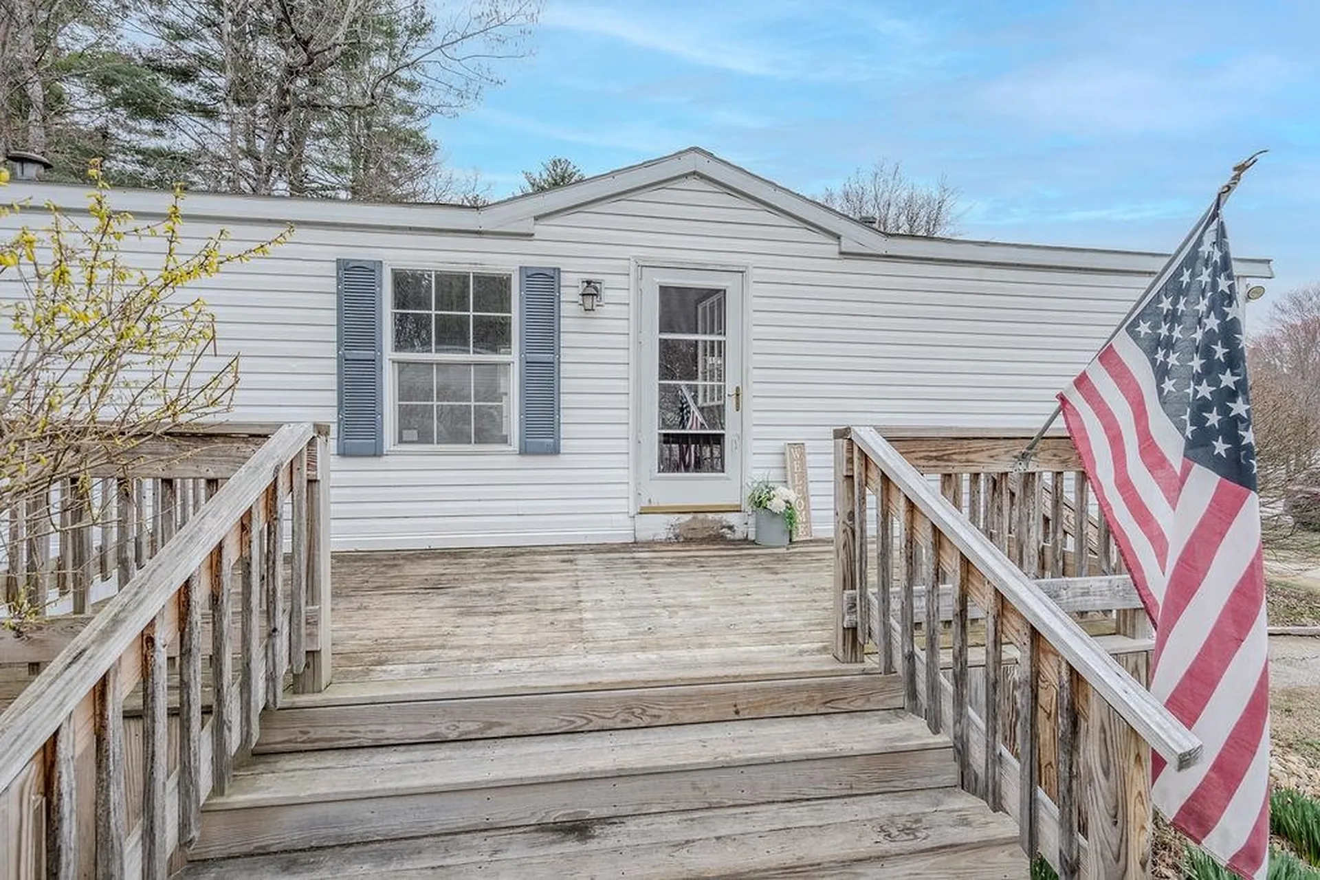 141 Estate Drive Barrington NH 03825