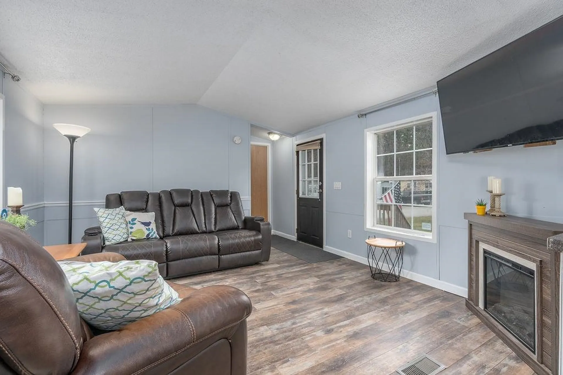 141 Estate Drive Barrington NH 03825