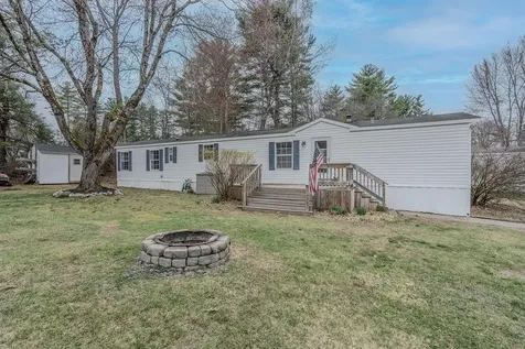 141 Estate Drive Barrington NH 03825