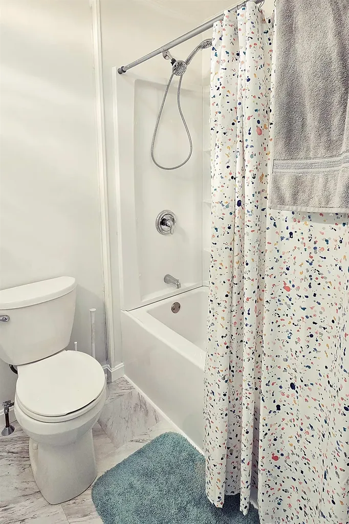 33 Lynwood Drive Derby VT 05829