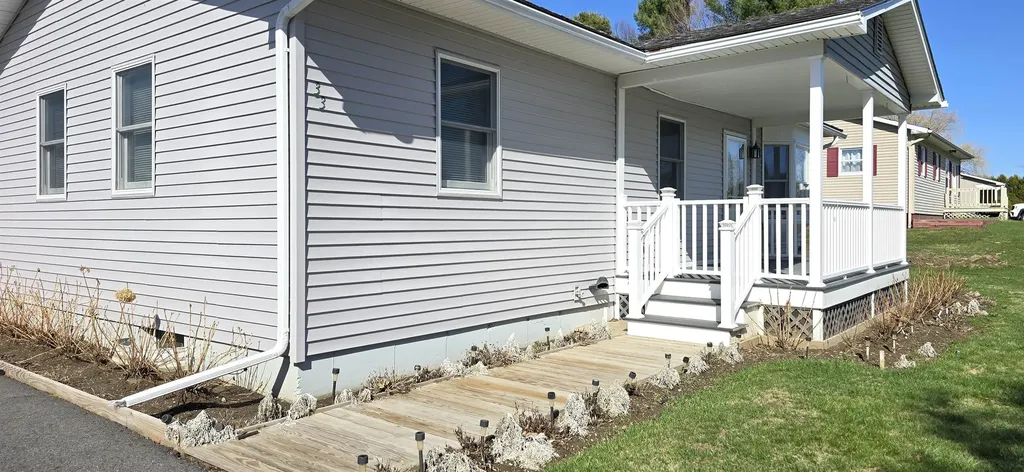 33 Lynwood Drive Derby VT 05829