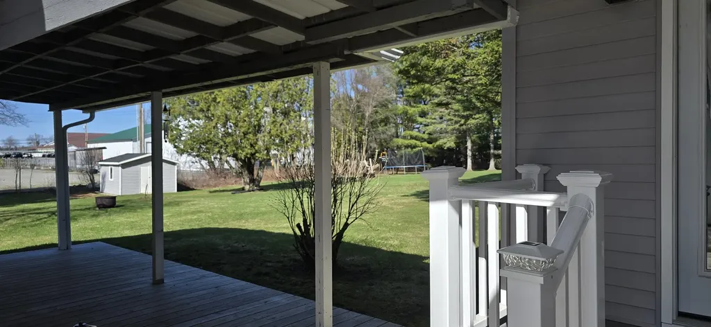 33 Lynwood Drive Derby VT 05829