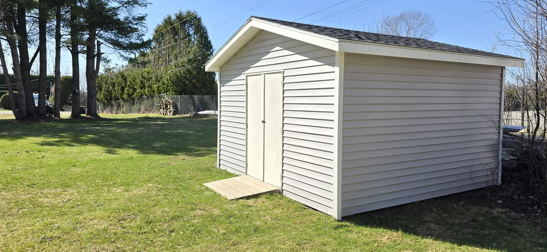 33 Lynwood Drive Derby VT 05829