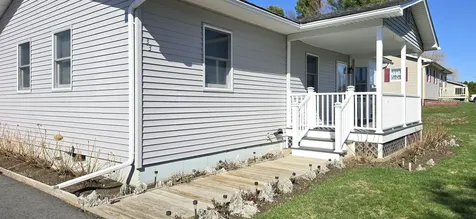 33 Lynwood Drive Derby VT 05829