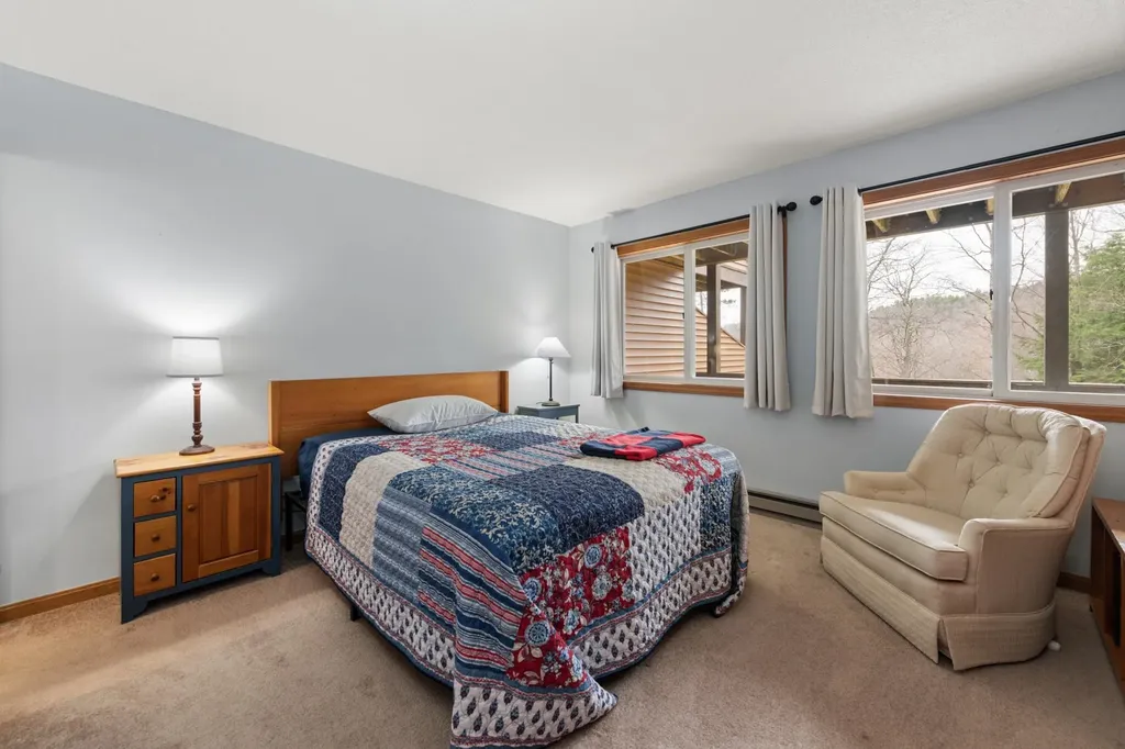 70 Star Ridge Road Thornton NH 03285