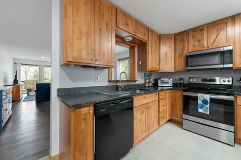 70 Star Ridge Road Thornton NH 03285
