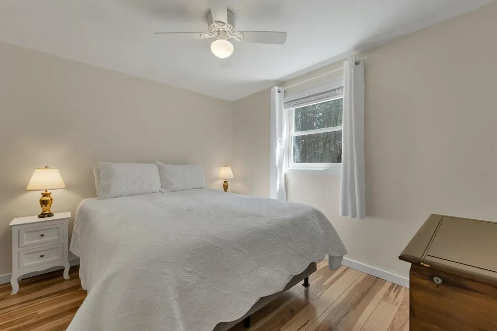 206 East Chocorua River Drive Tamworth NH 03886