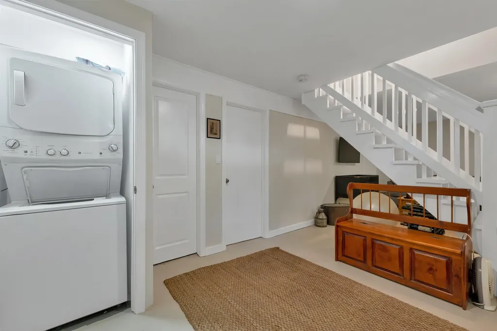 206 East Chocorua River Drive Tamworth NH 03886