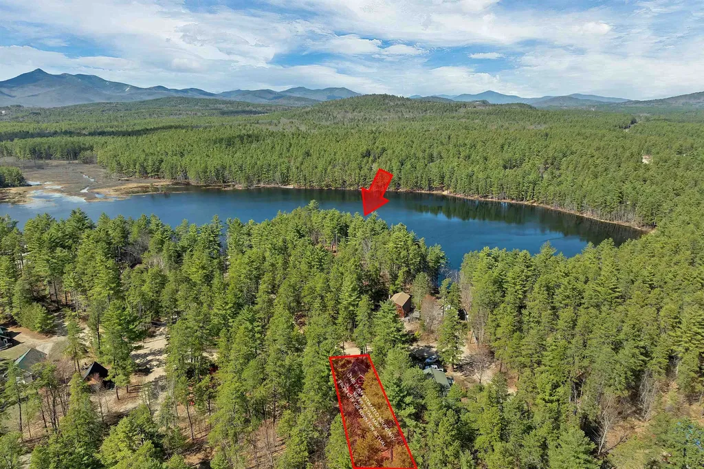206 East Chocorua River Drive Tamworth NH 03886