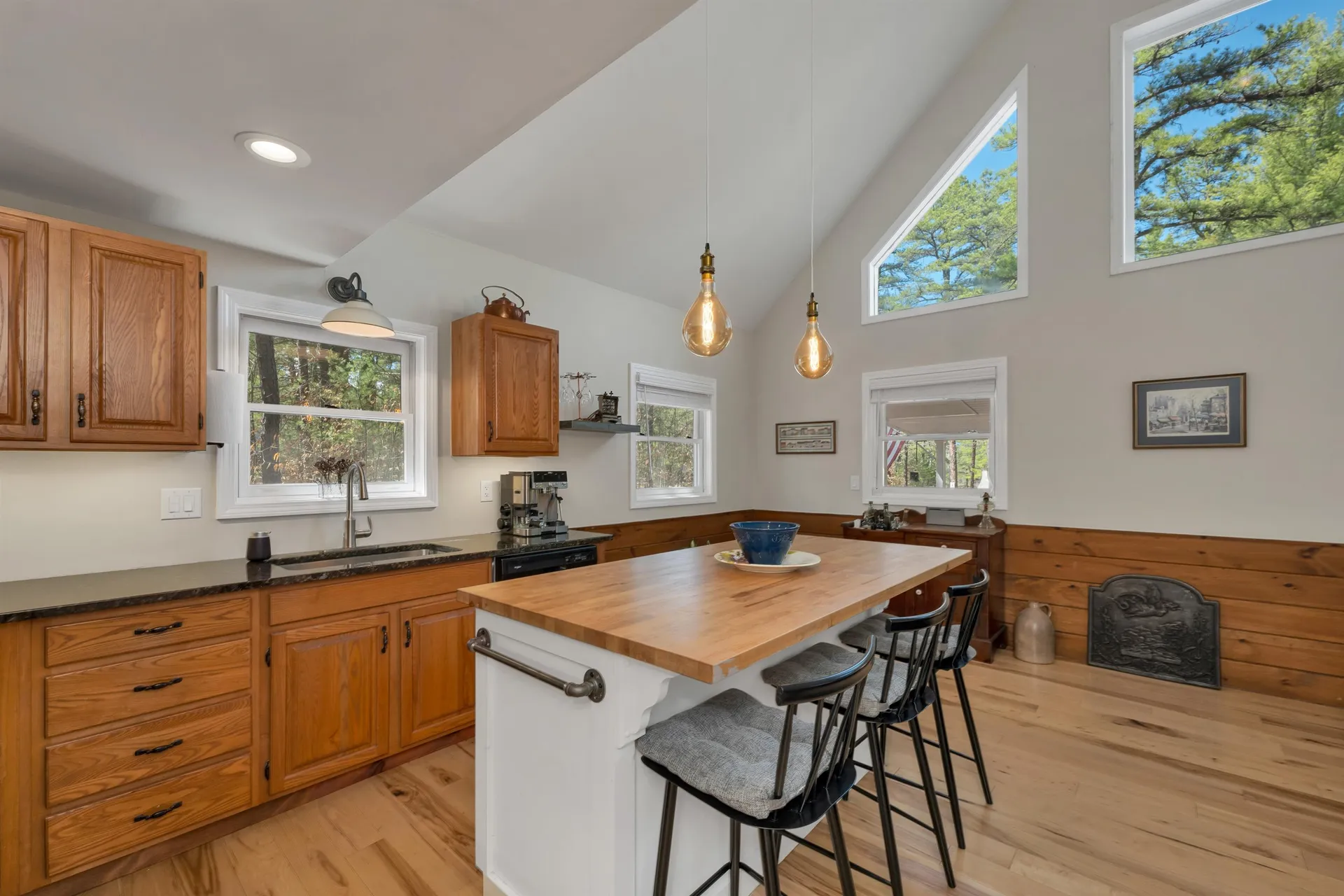 206 East Chocorua River Drive Tamworth NH 03886