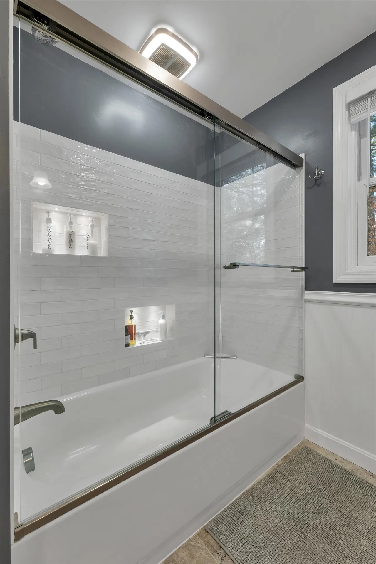 206 East Chocorua River Drive Tamworth NH 03886
