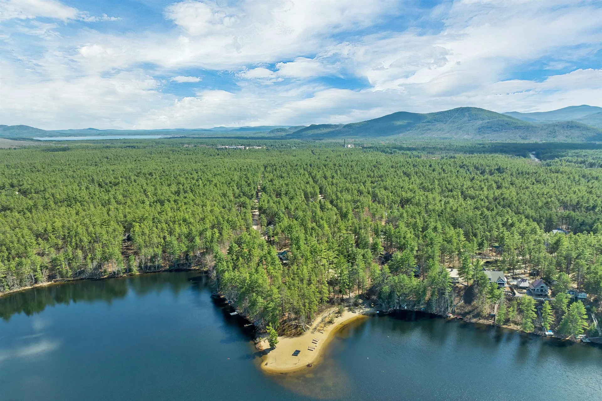 206 East Chocorua River Drive Tamworth NH 03886