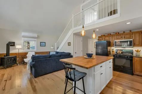 206 East Chocorua River Drive Tamworth NH 03886