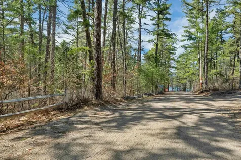 206 East Chocorua River Drive Tamworth NH 03886