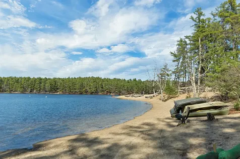 206 East Chocorua River Drive Tamworth NH 03886