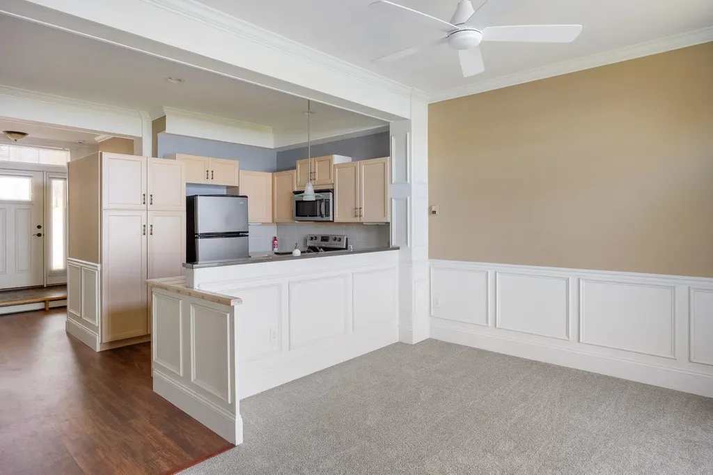 38 Pebble Beach Road Colchester VT 05446