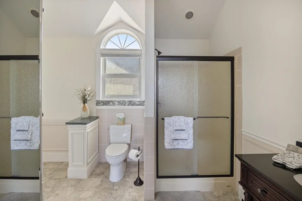 38 Pebble Beach Road Colchester VT 05446