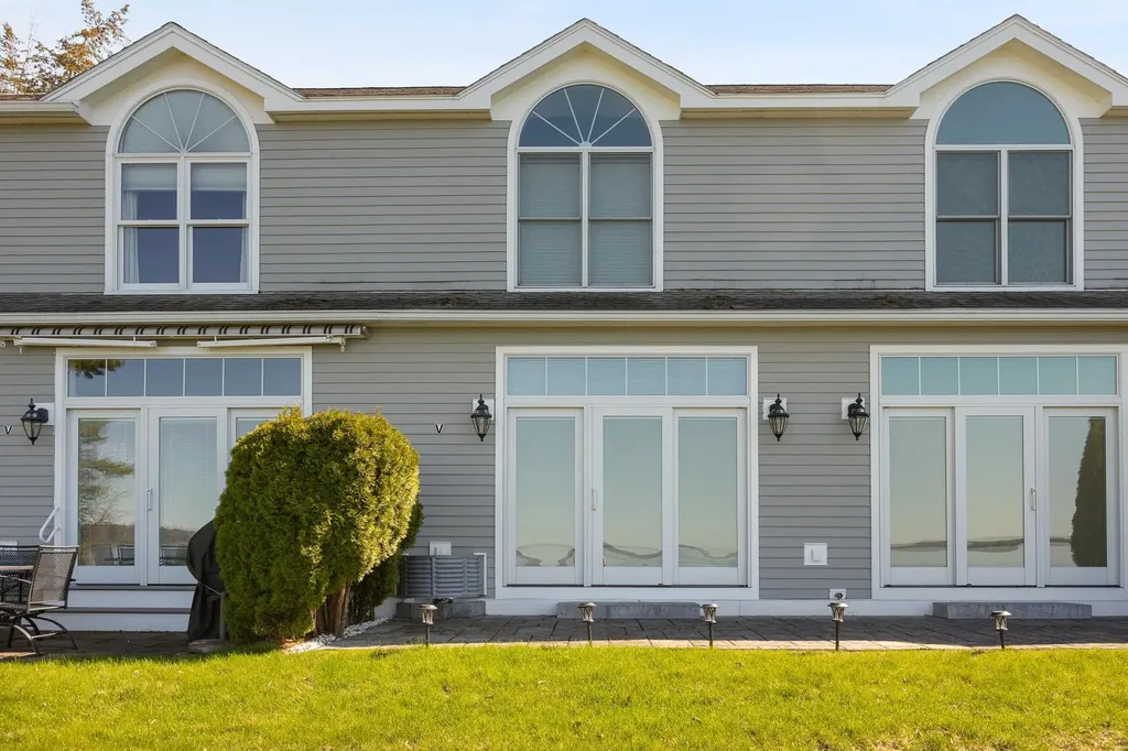 38 Pebble Beach Road Colchester VT 05446