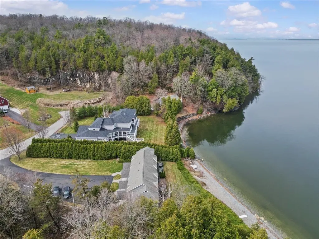 38 Pebble Beach Road Colchester VT 05446