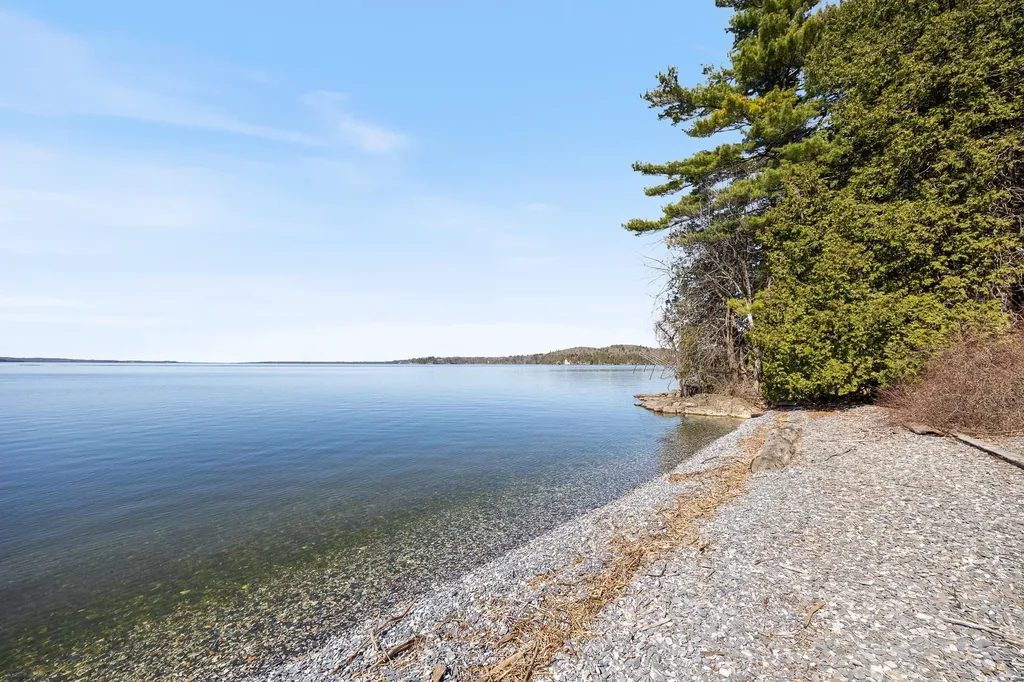 38 Pebble Beach Road Colchester VT 05446