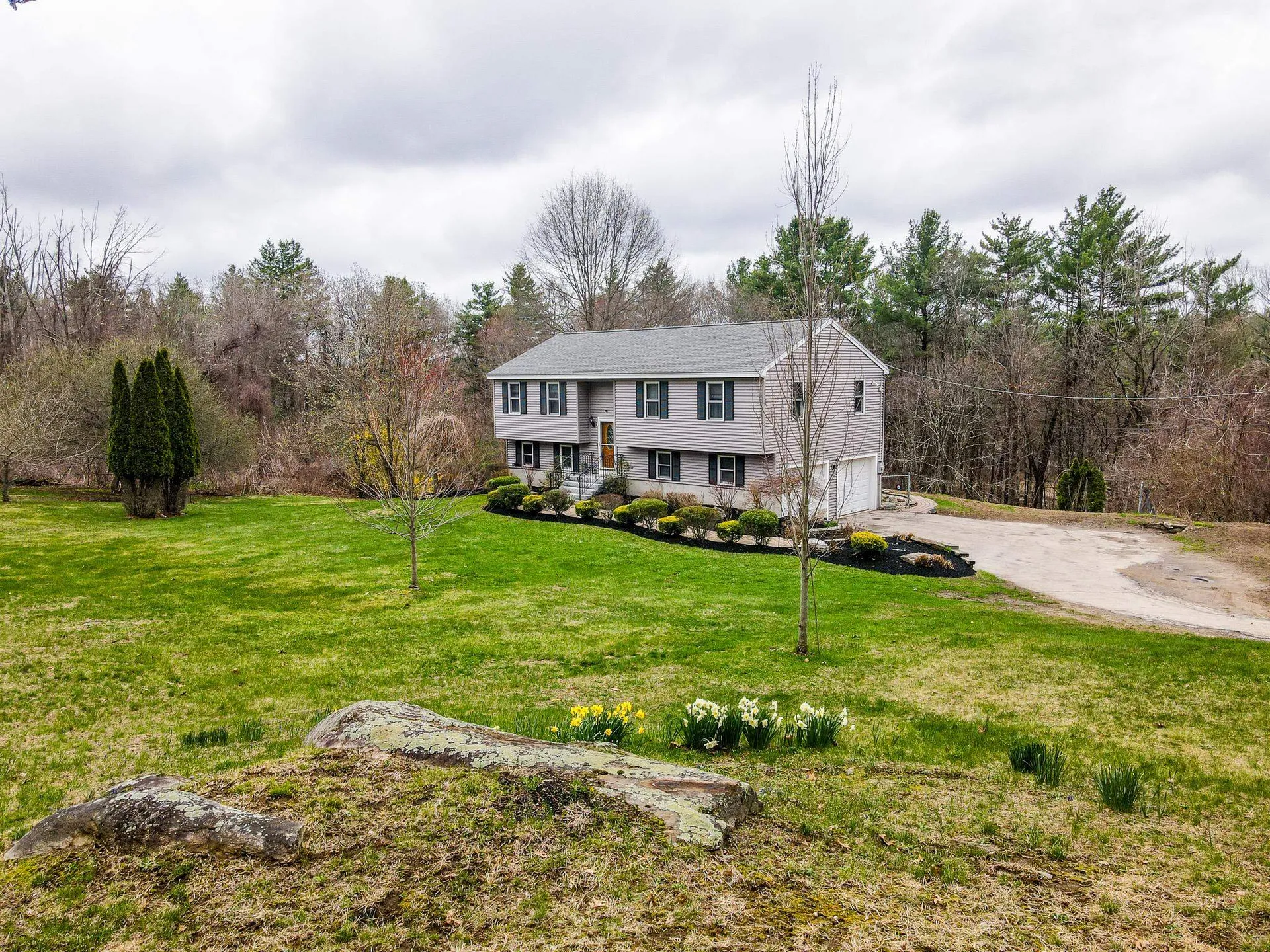 22 Depot Road Windham NH 03087