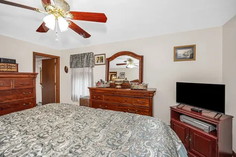 22 Depot Road Windham NH 03087