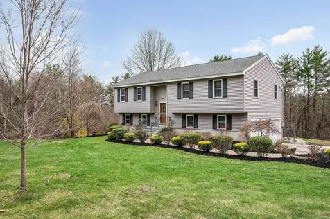 22 Depot Road Windham NH 03087