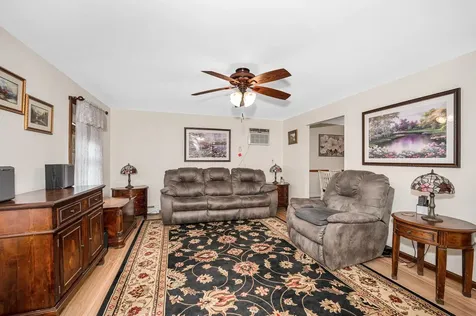 22 Depot Road Windham NH 03087