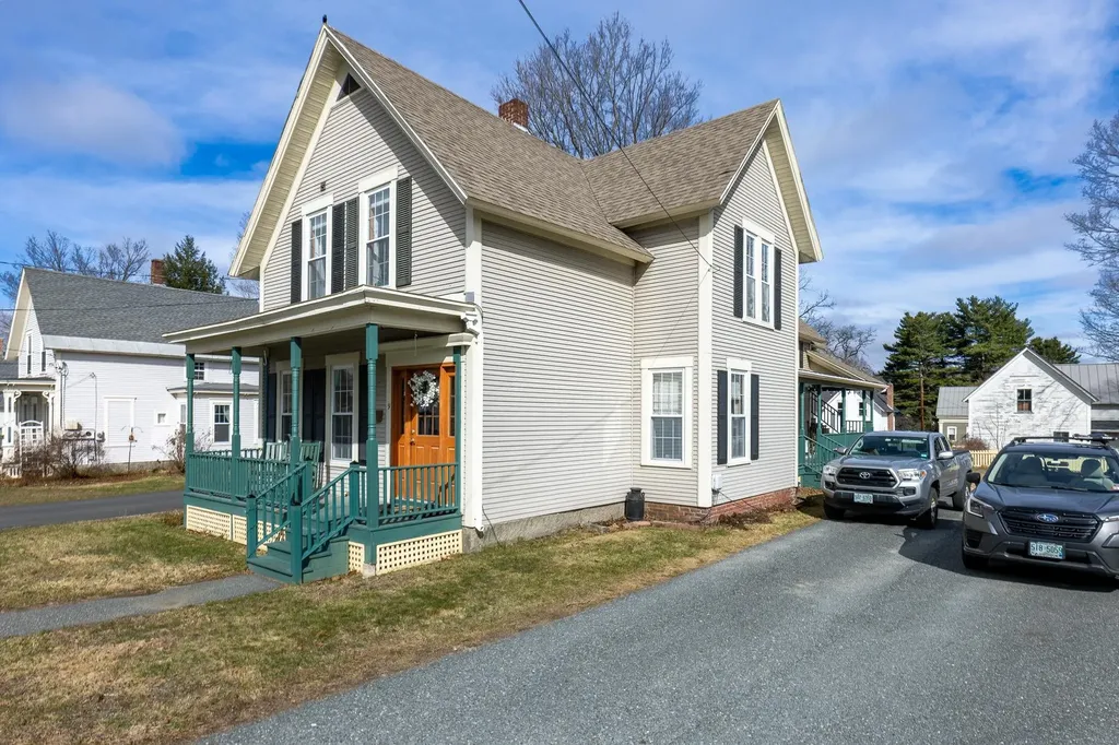9 South Street Lebanon NH 03766