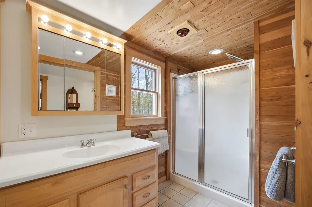 20 Ruby Lane Tilton NH 03276