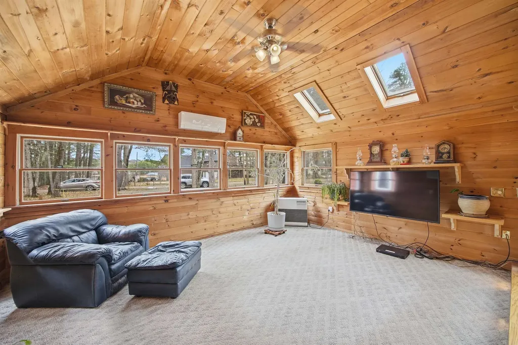 20 Ruby Lane Tilton NH 03276
