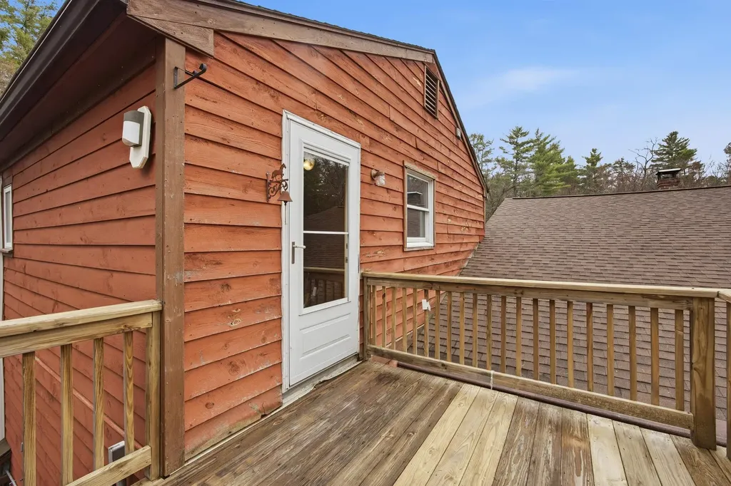 20 Ruby Lane Tilton NH 03276