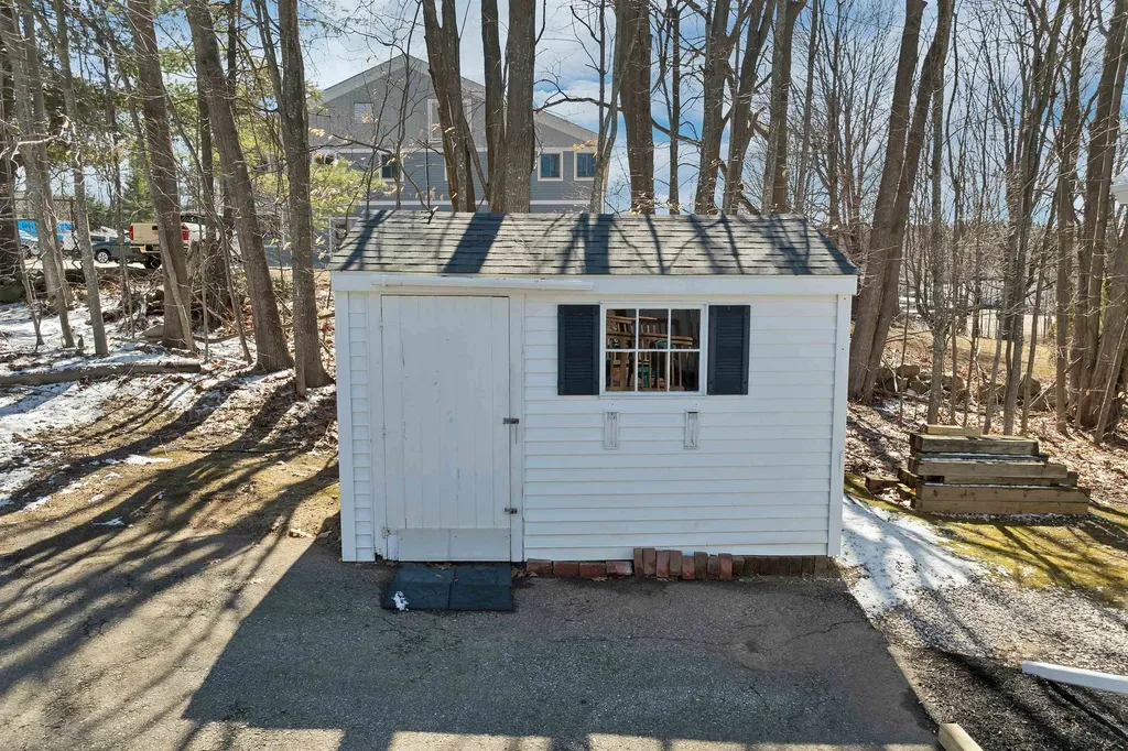 17 Justins Court Laconia NH 03246