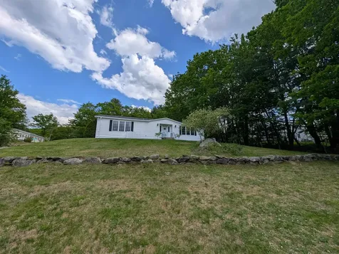 17 Justins Court Laconia NH 03246
