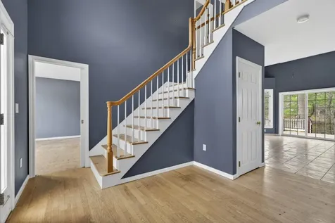 12 Leclair Drive Hudson NH 03051