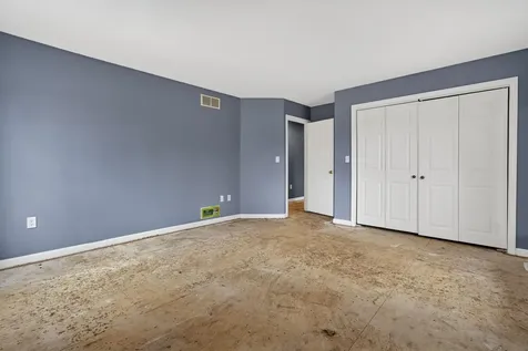 12 Leclair Drive Hudson NH 03051