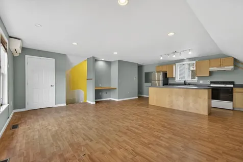 12 Leclair Drive Hudson NH 03051