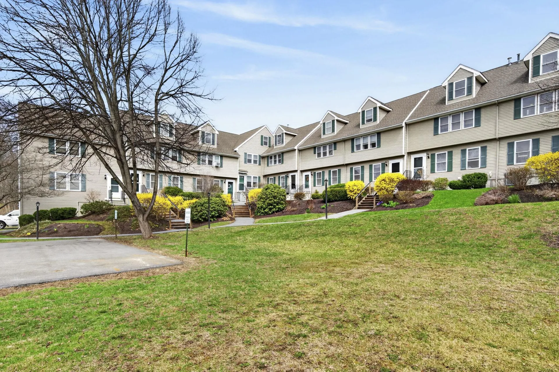 30 Charter Street Exeter NH 03833