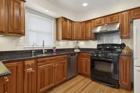 30 Charter Street Exeter NH 03833