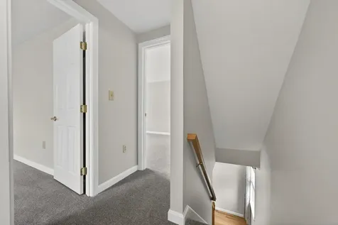 30 Charter Street Exeter NH 03833