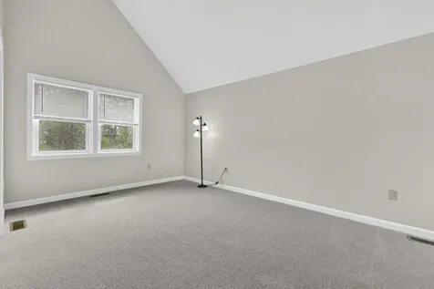 30 Charter Street Exeter NH 03833