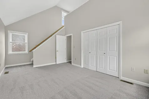 30 Charter Street Exeter NH 03833