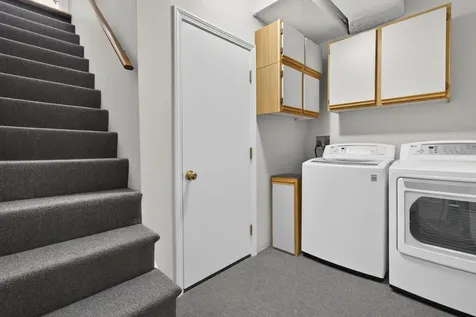 30 Charter Street Exeter NH 03833