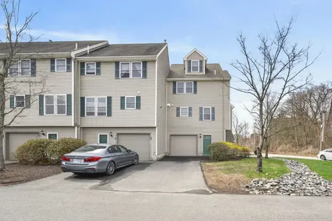 30 Charter Street Exeter NH 03833